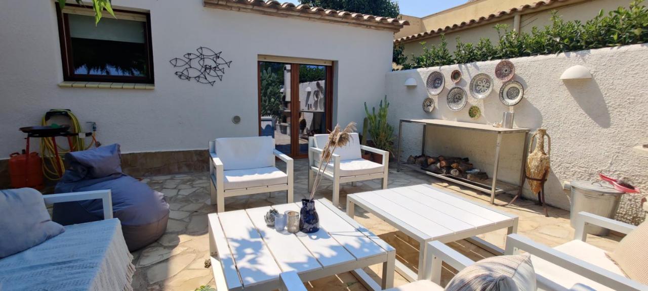 Villa Mas Sopes Sant Pere Pescador Exterior photo
